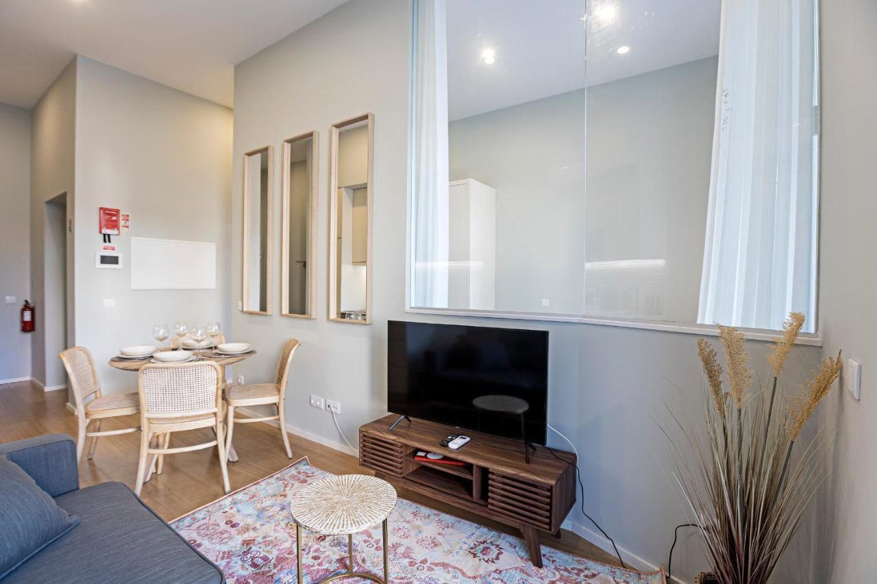 31 Janeiro 157 - Stylish 1Br W/ Ac & Balcony By Lovelystay Porto Exteriér fotografie